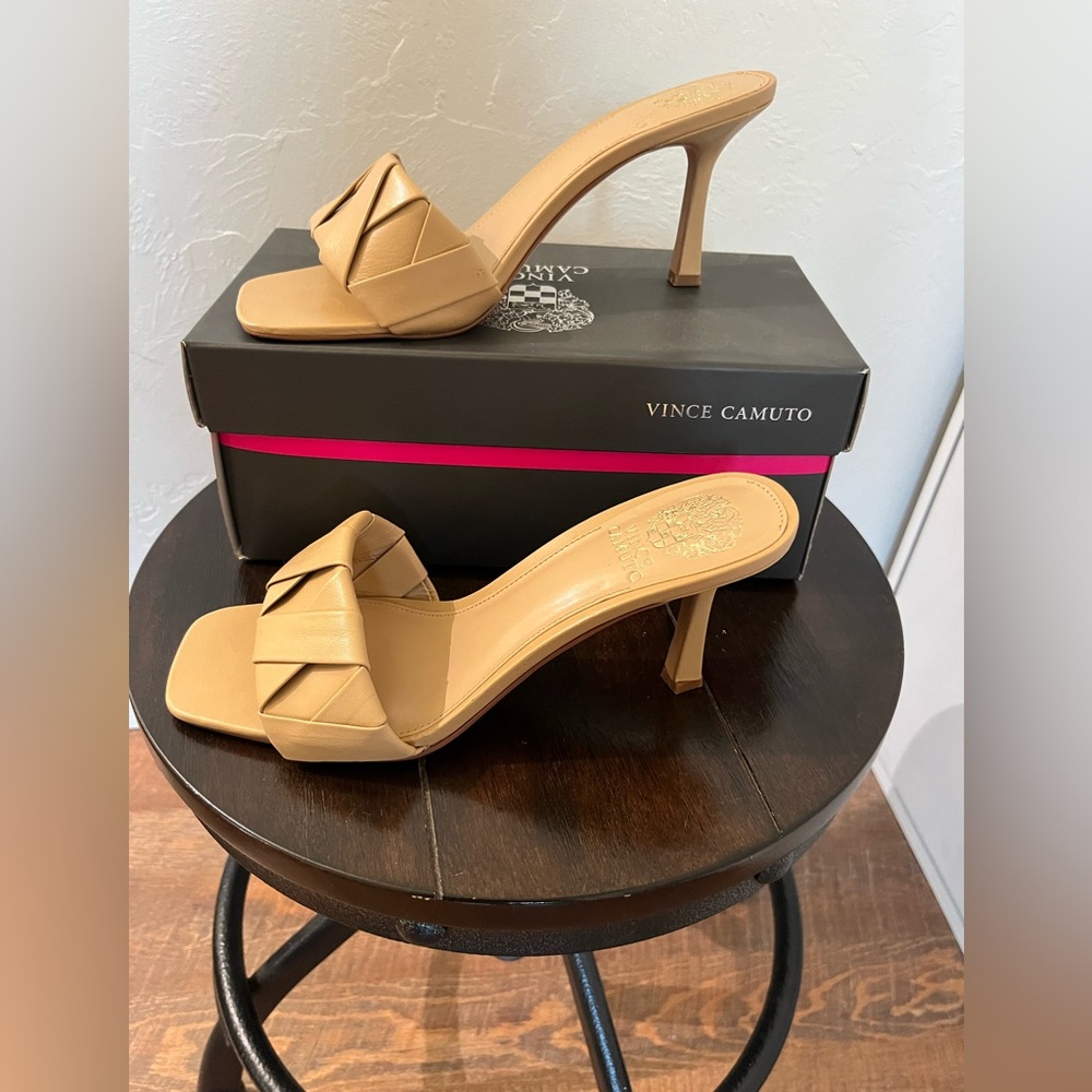 Vince Camuto Camel Heeled Mules 9M